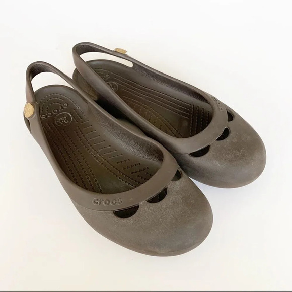 Crocs Ballet Flat Floral Button Taupe Color Rubber Shoes Size 9 - Picture 6 of 6
